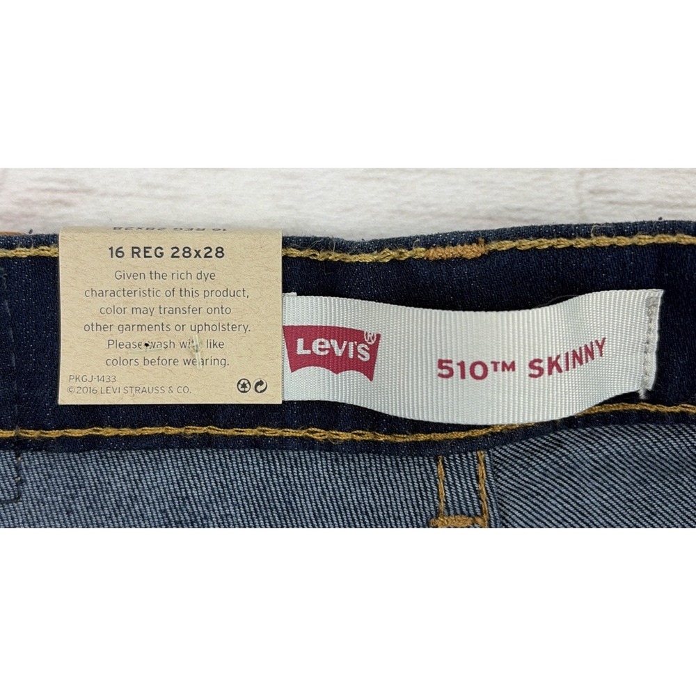 NWT Levi Strauss Teens 16 Reg 510 Dark Denim Stretch Hip To Ankle Skinny Jeans - Picture 11 of 16